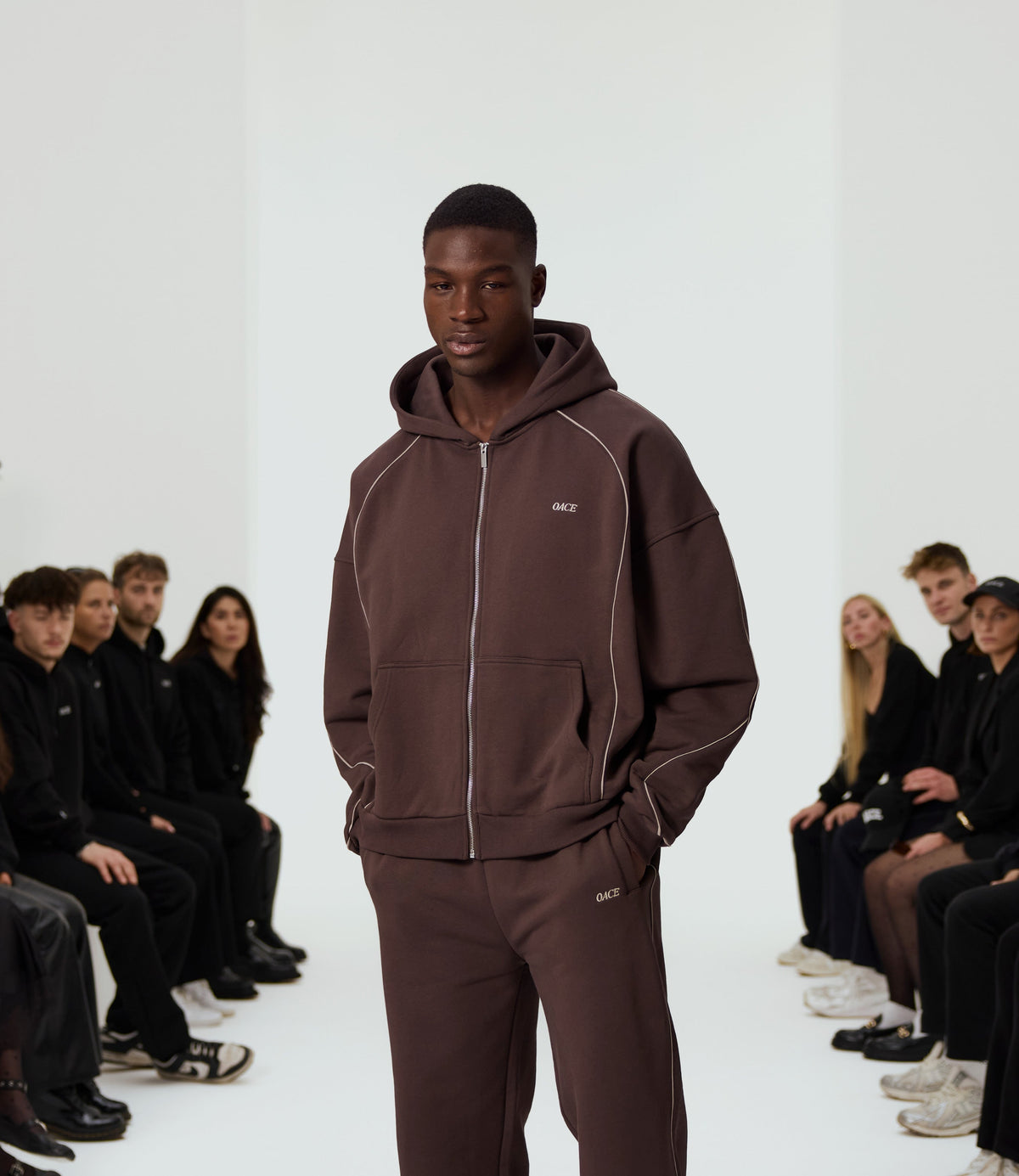 Lined Collection Men