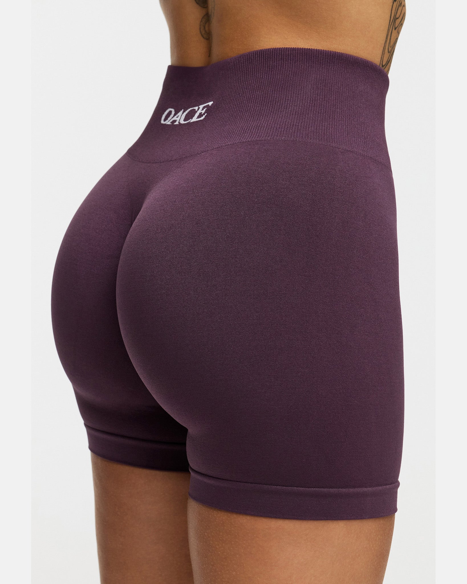 dark violet