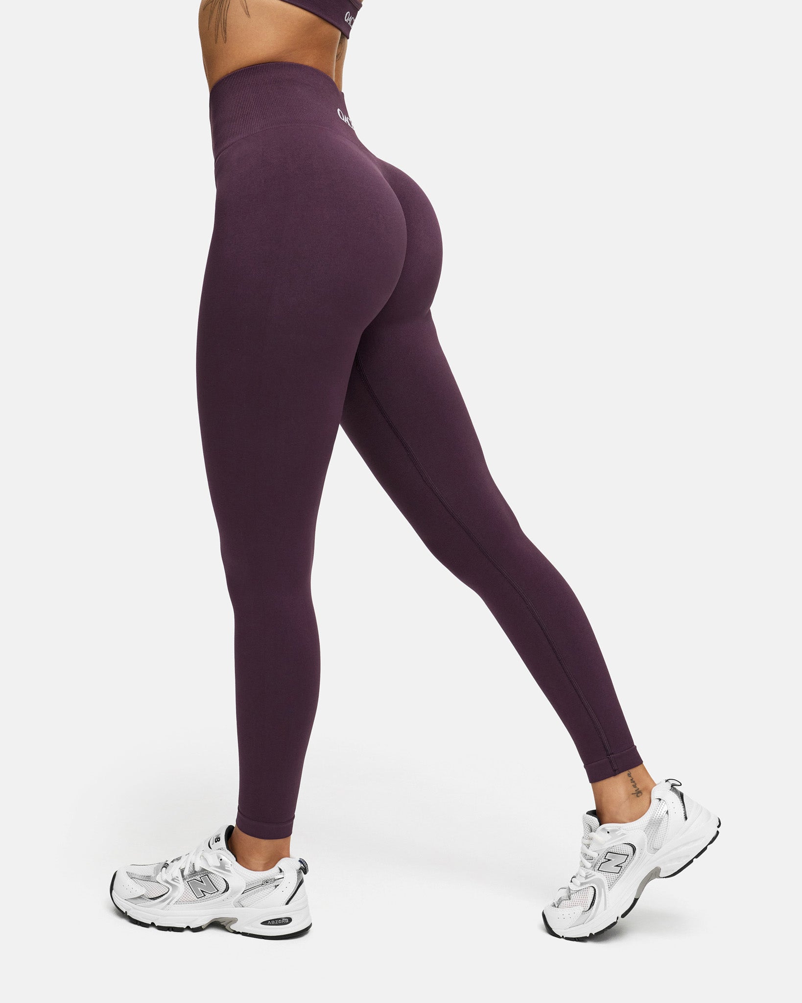dark violet