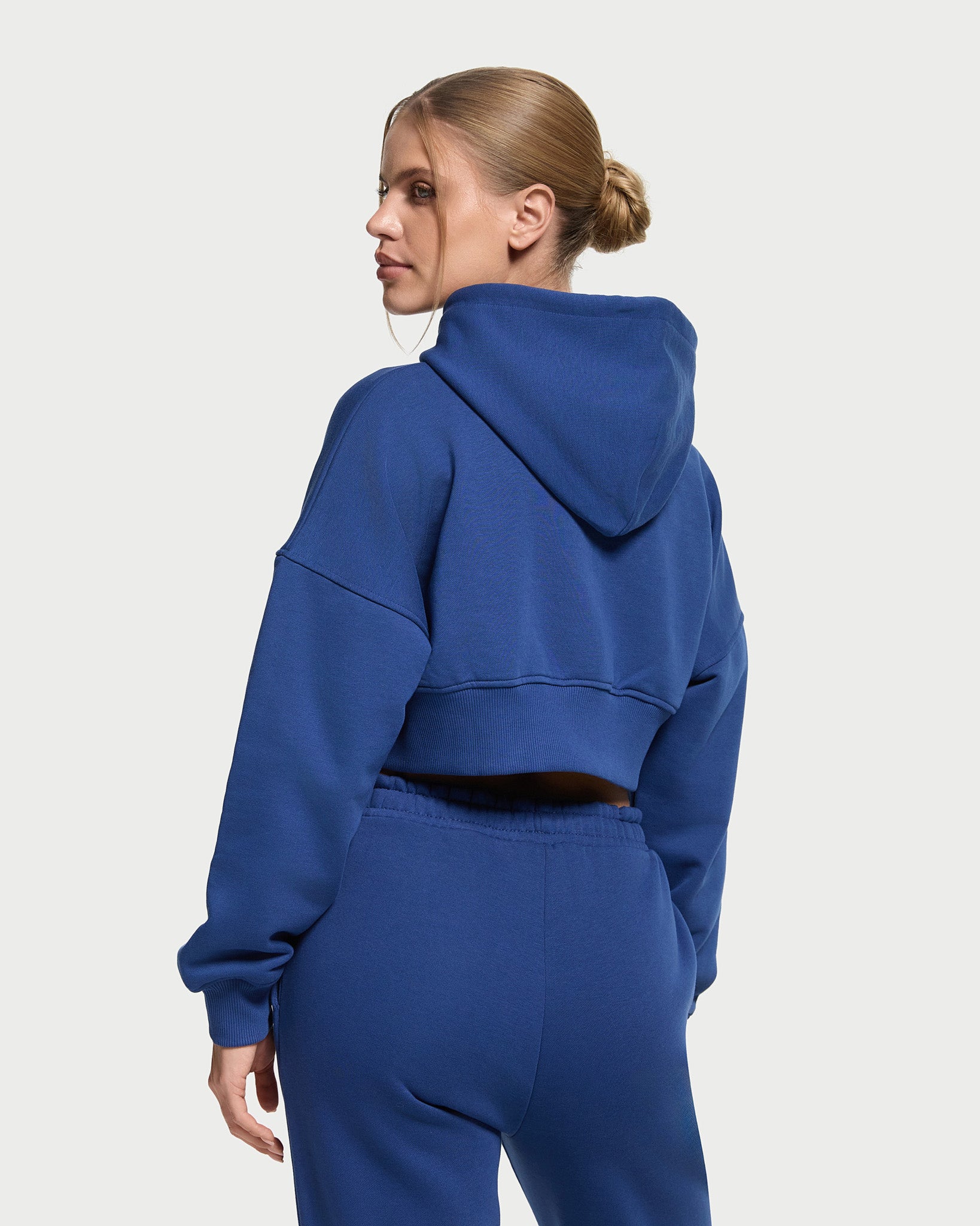 mid blue