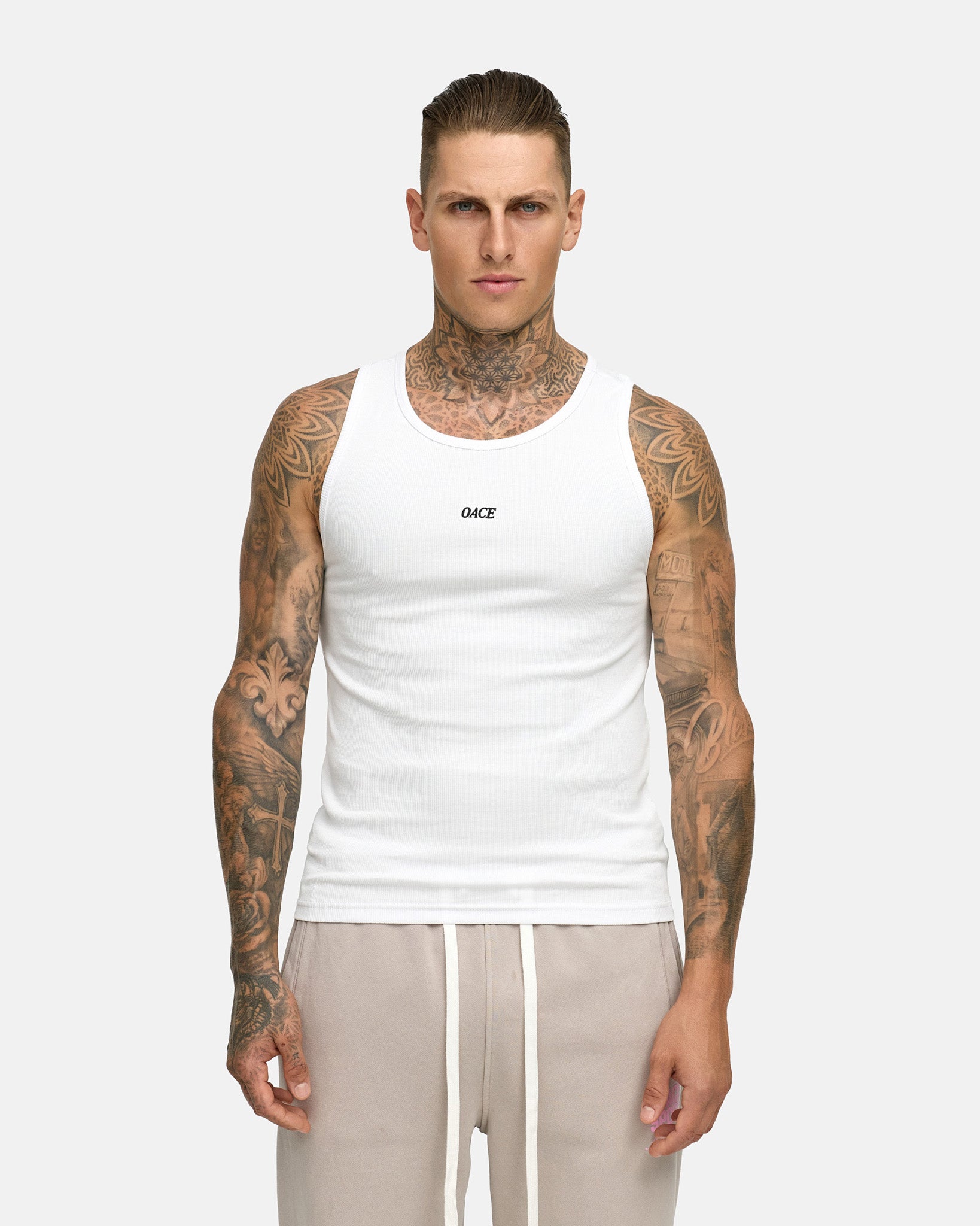 warm white/true black