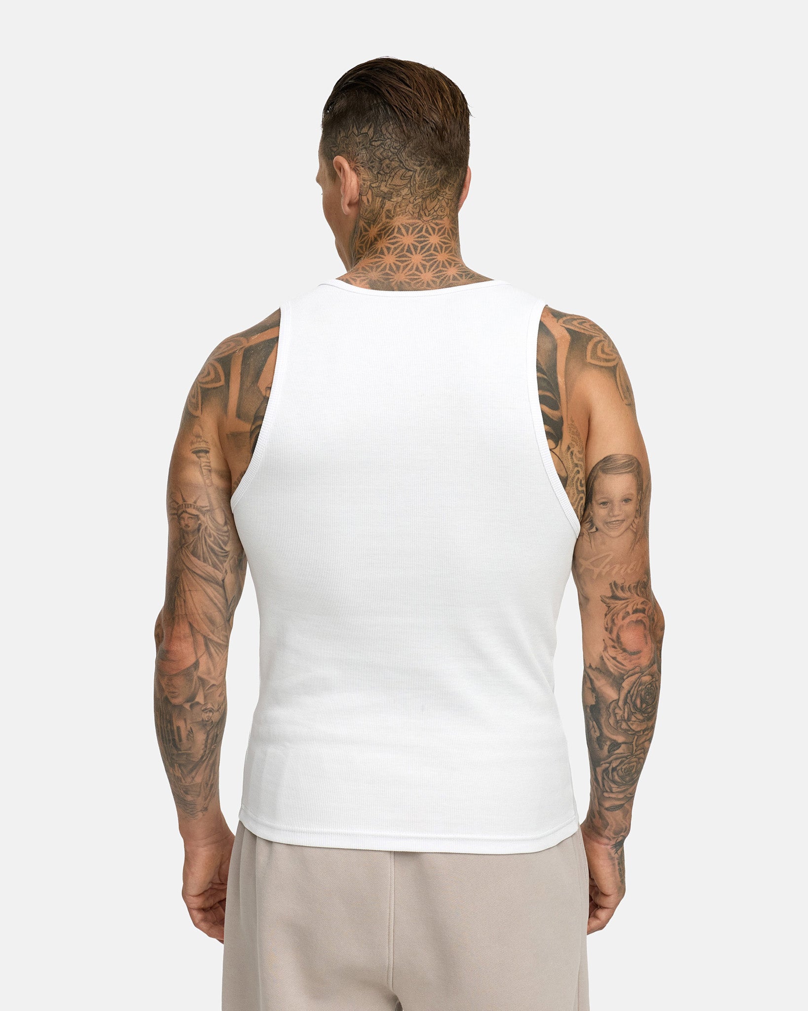 warm white/true black