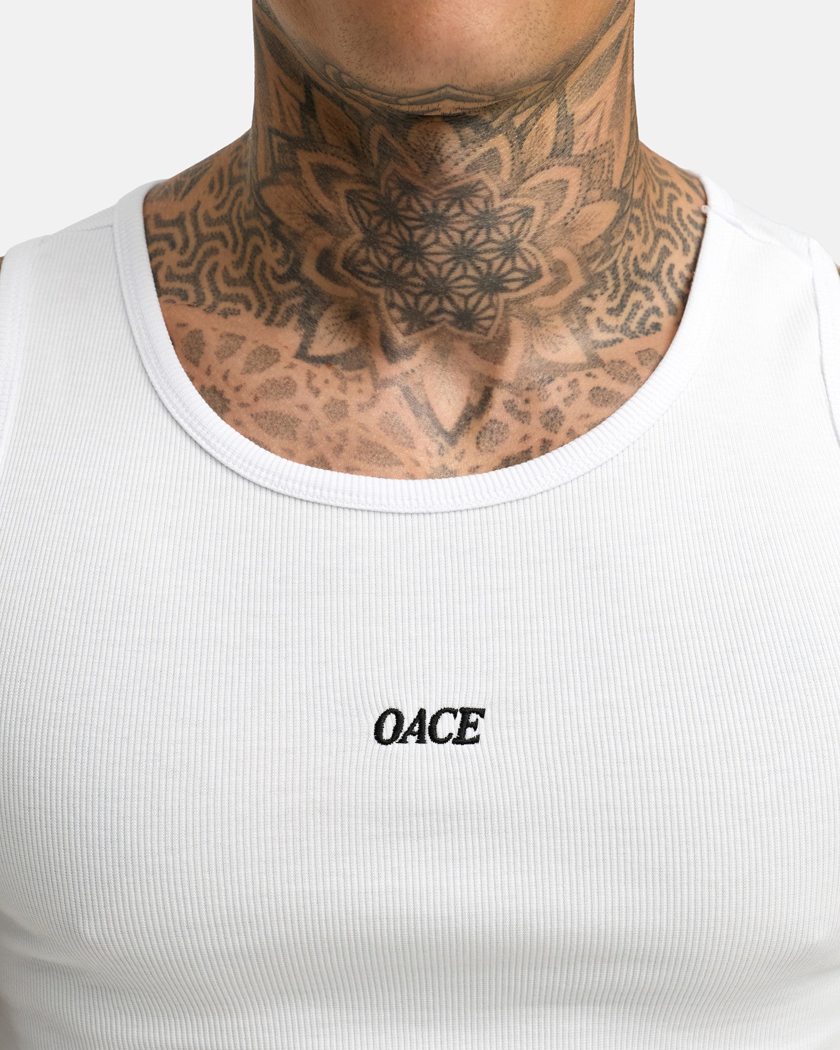 warm white/true black