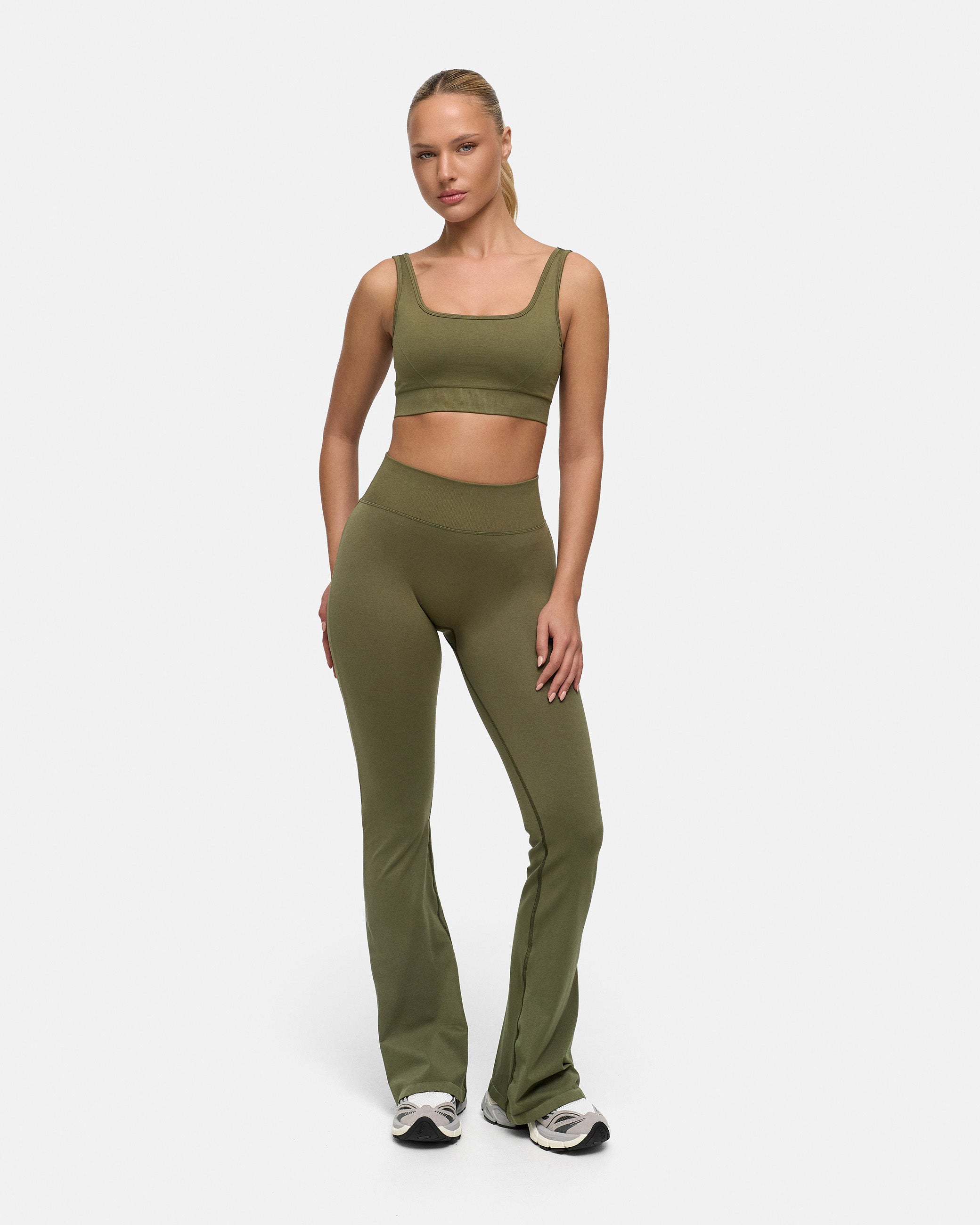 ivy green|regular