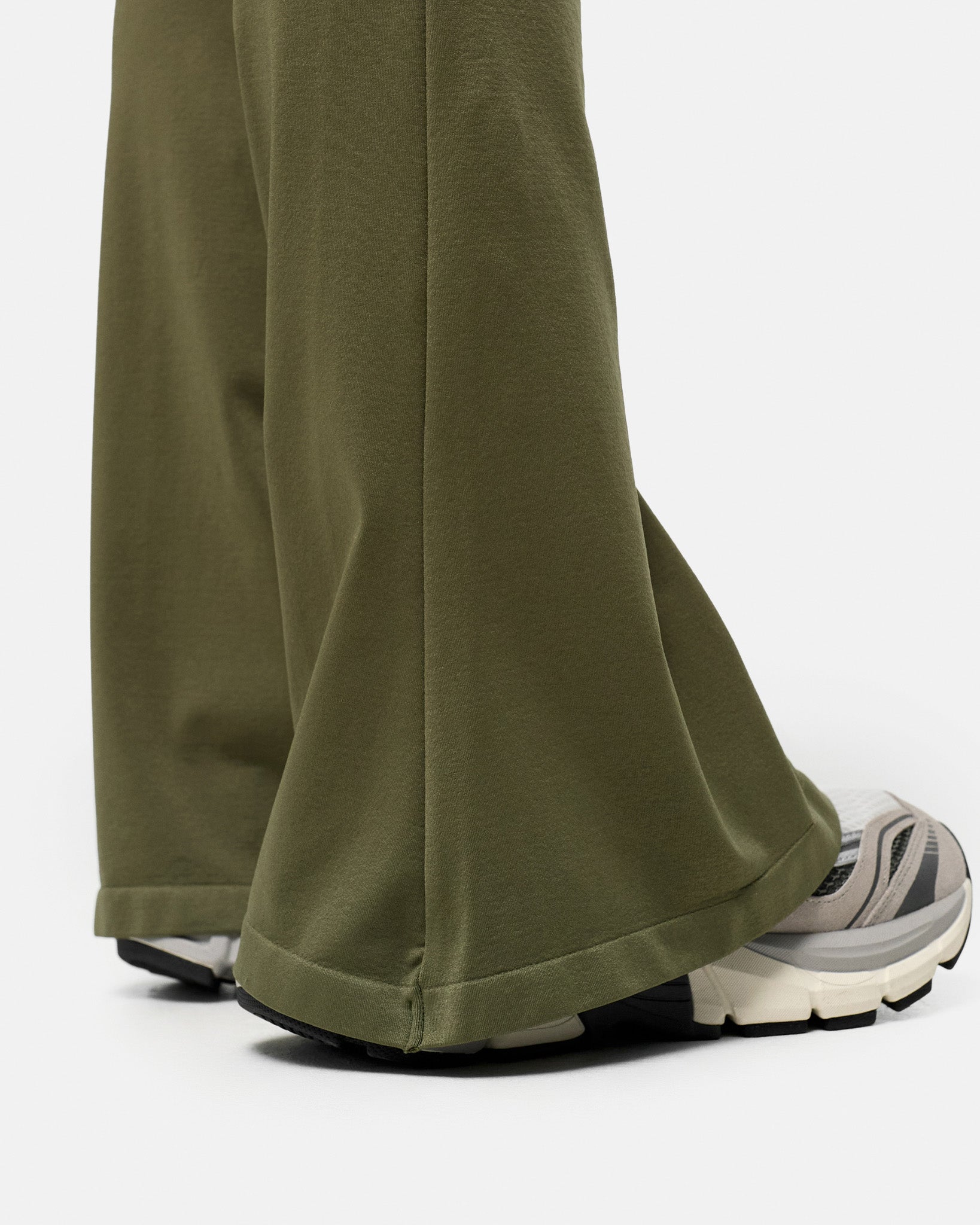 ivy green|regular