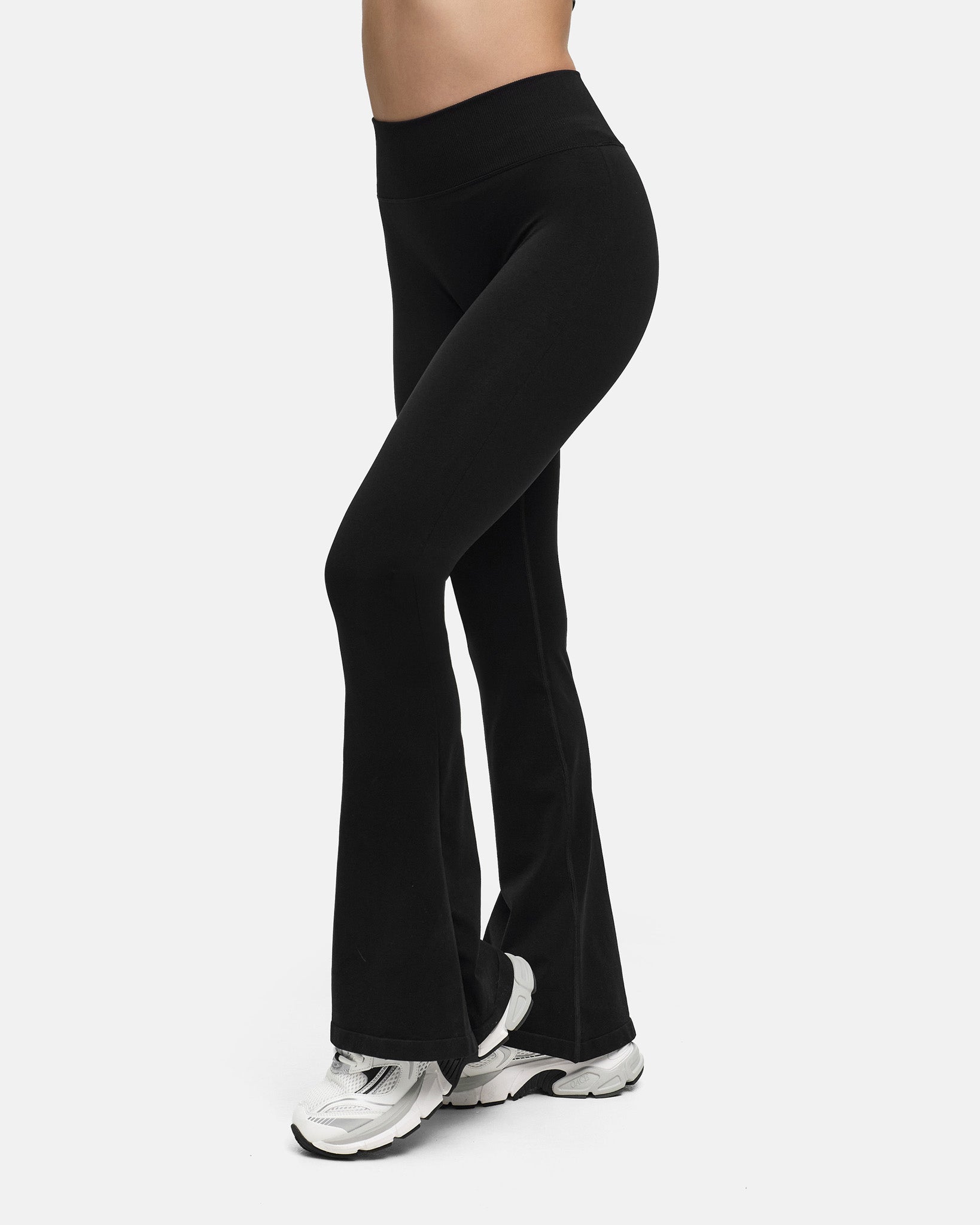 true black|petite