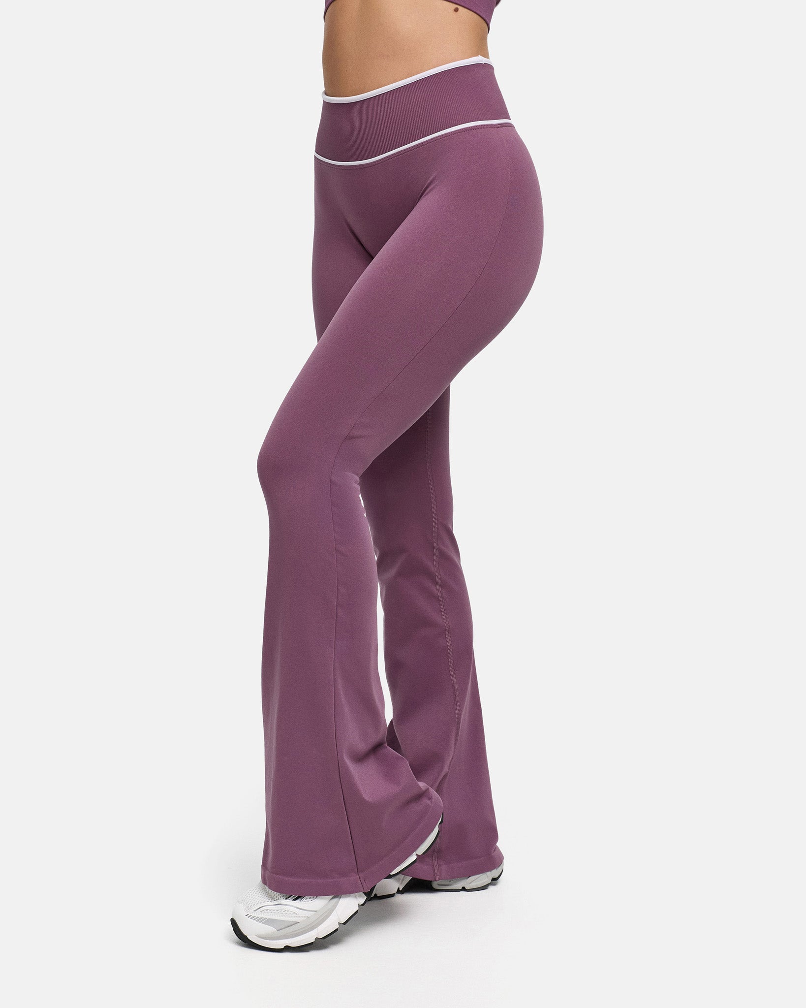 lavender mauve|petite