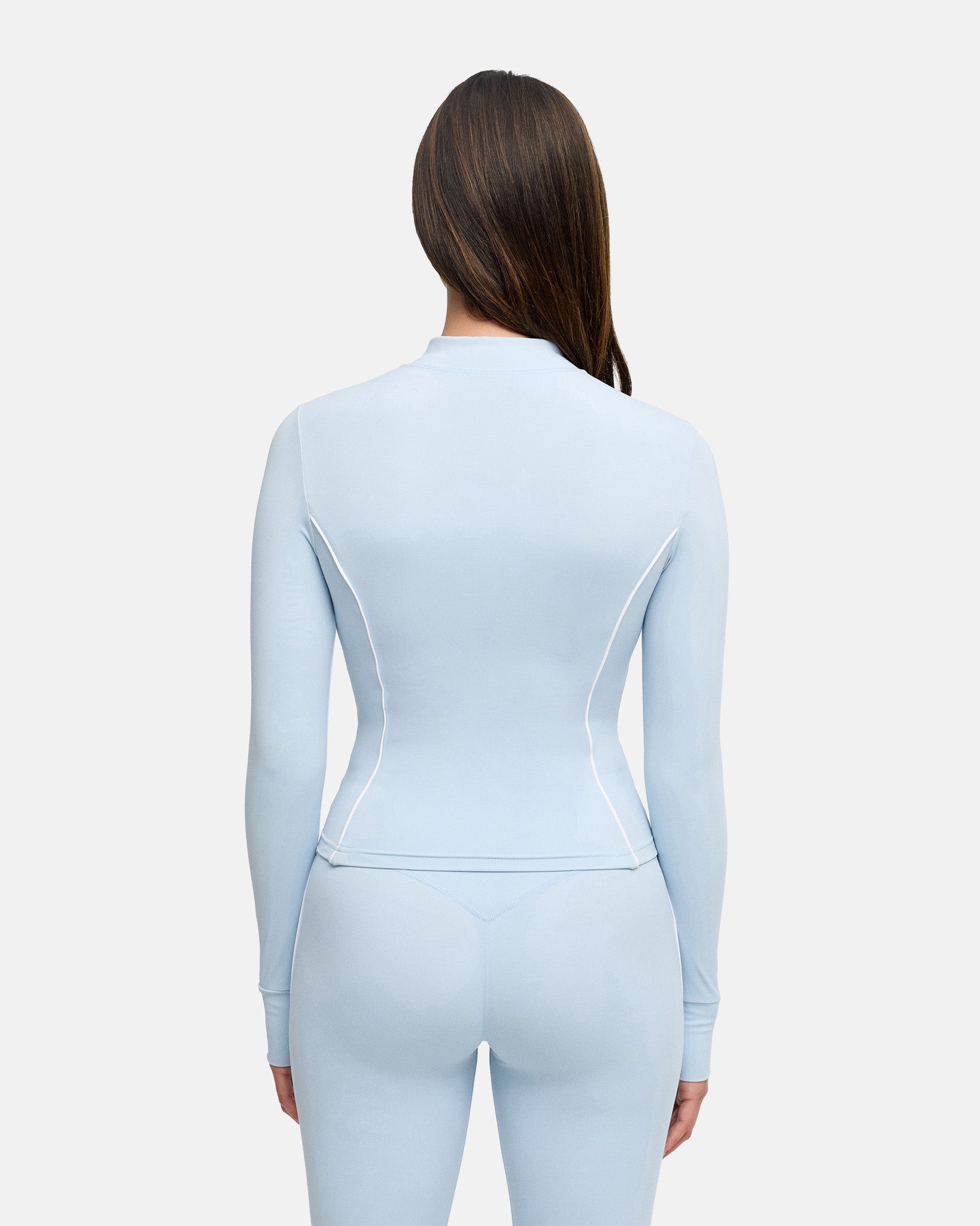 aura blue
