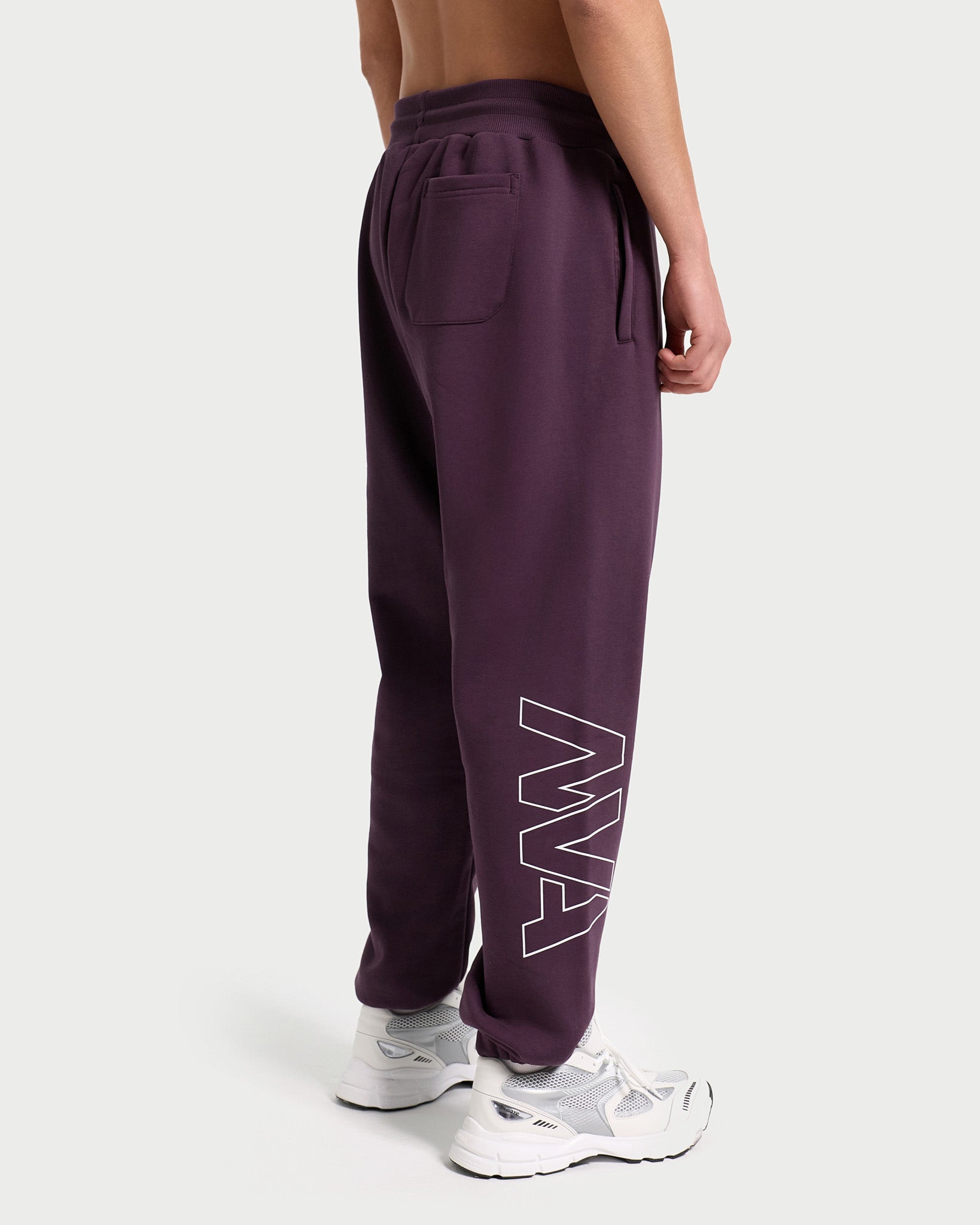dark violet