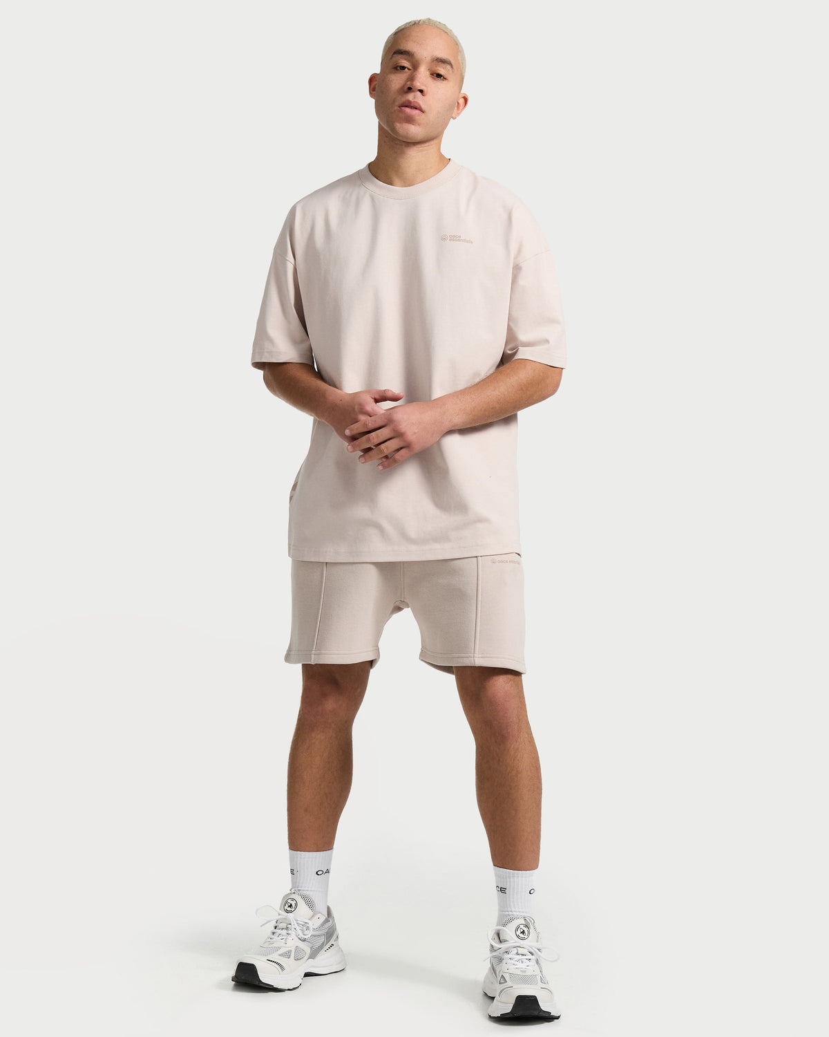 taupe|men