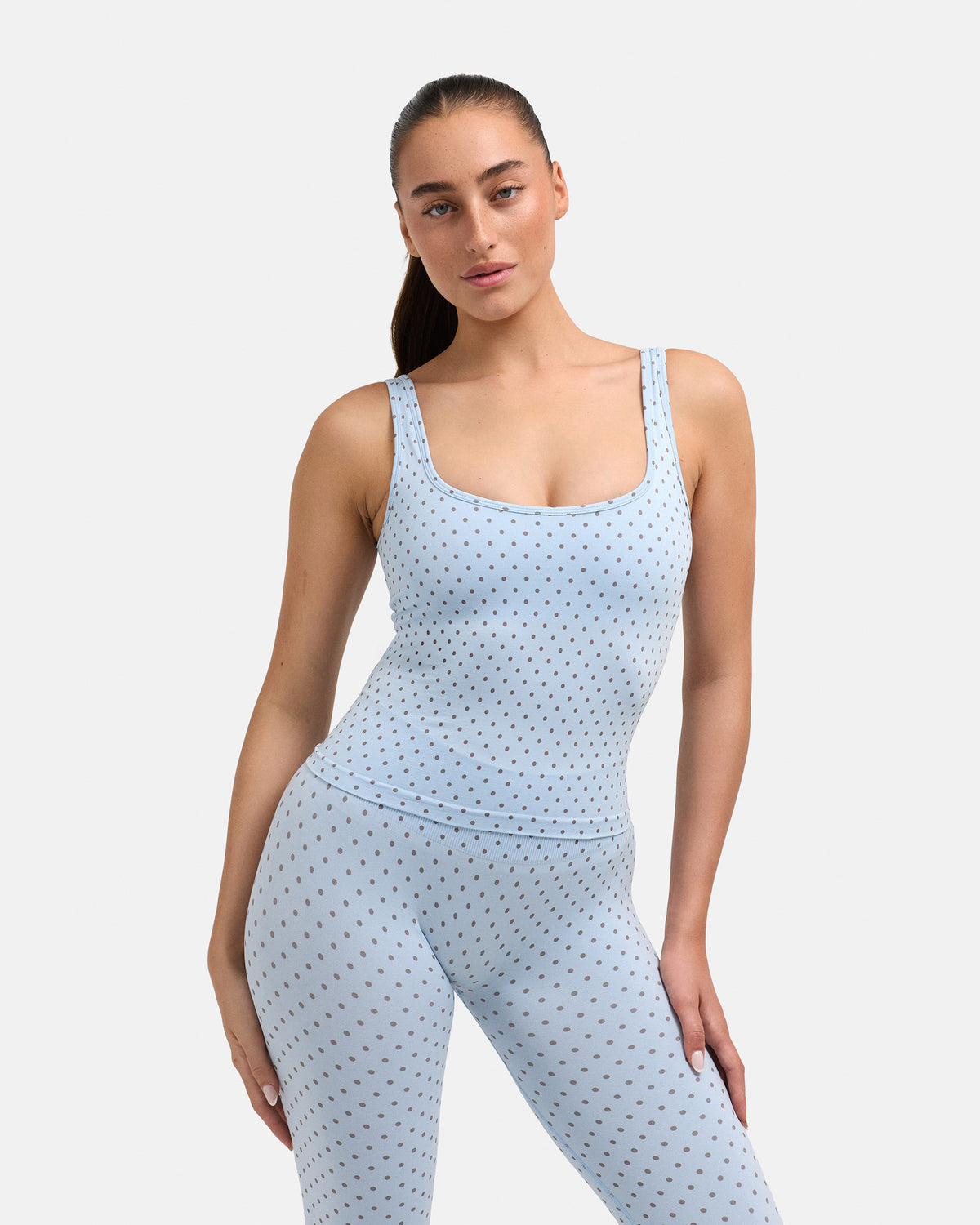 aura blue/dots