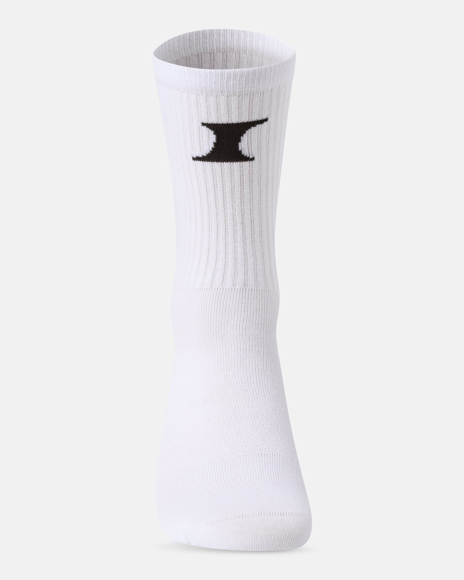 white/reddish black
