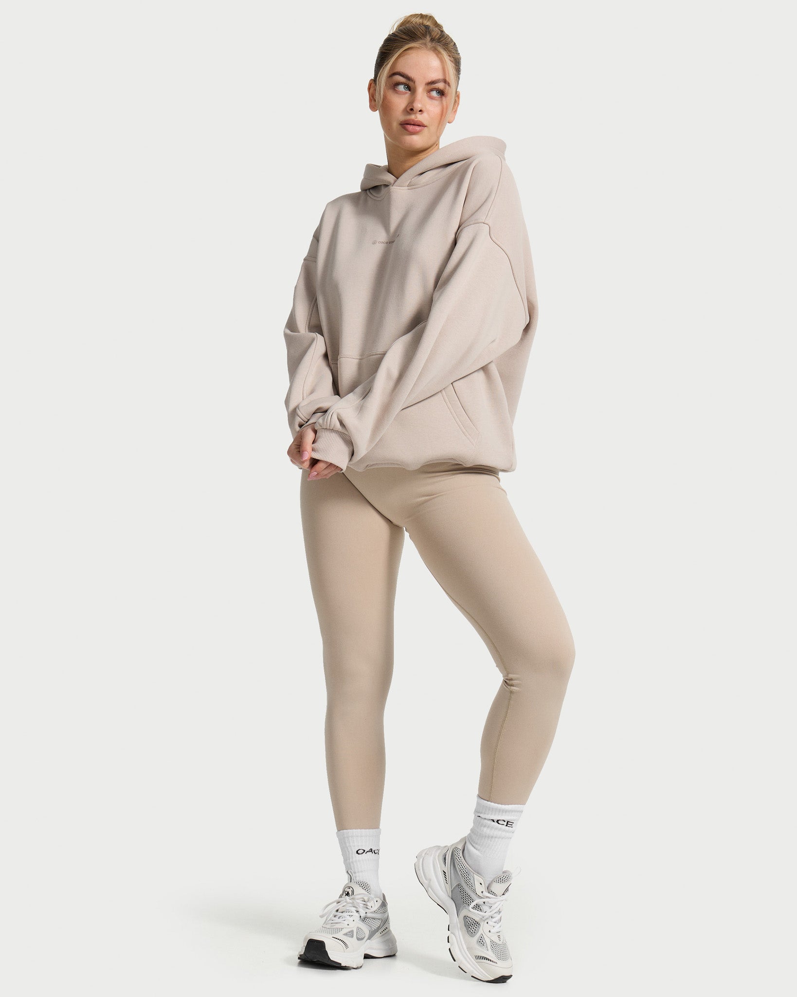 taupe|women