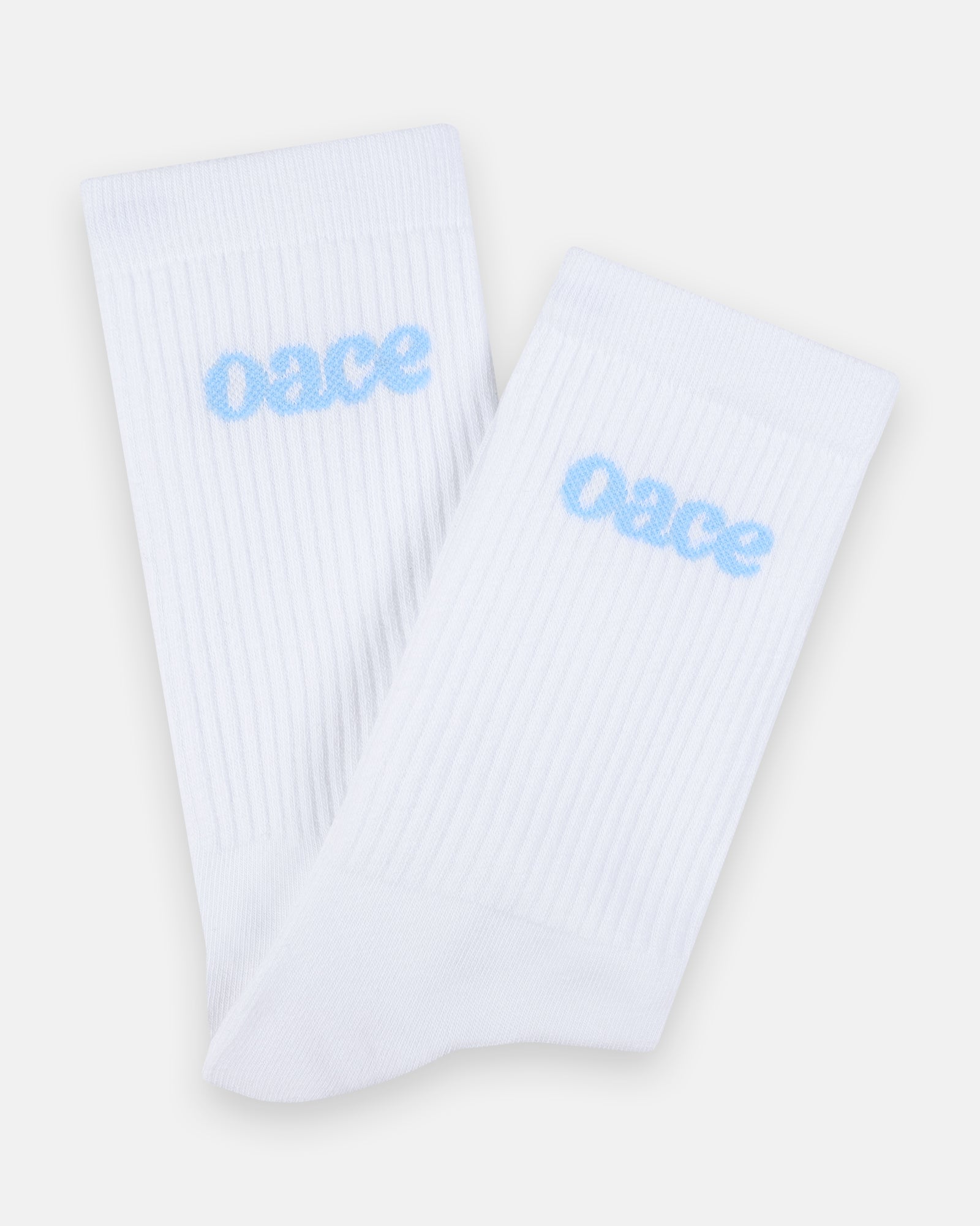 white/aura blue