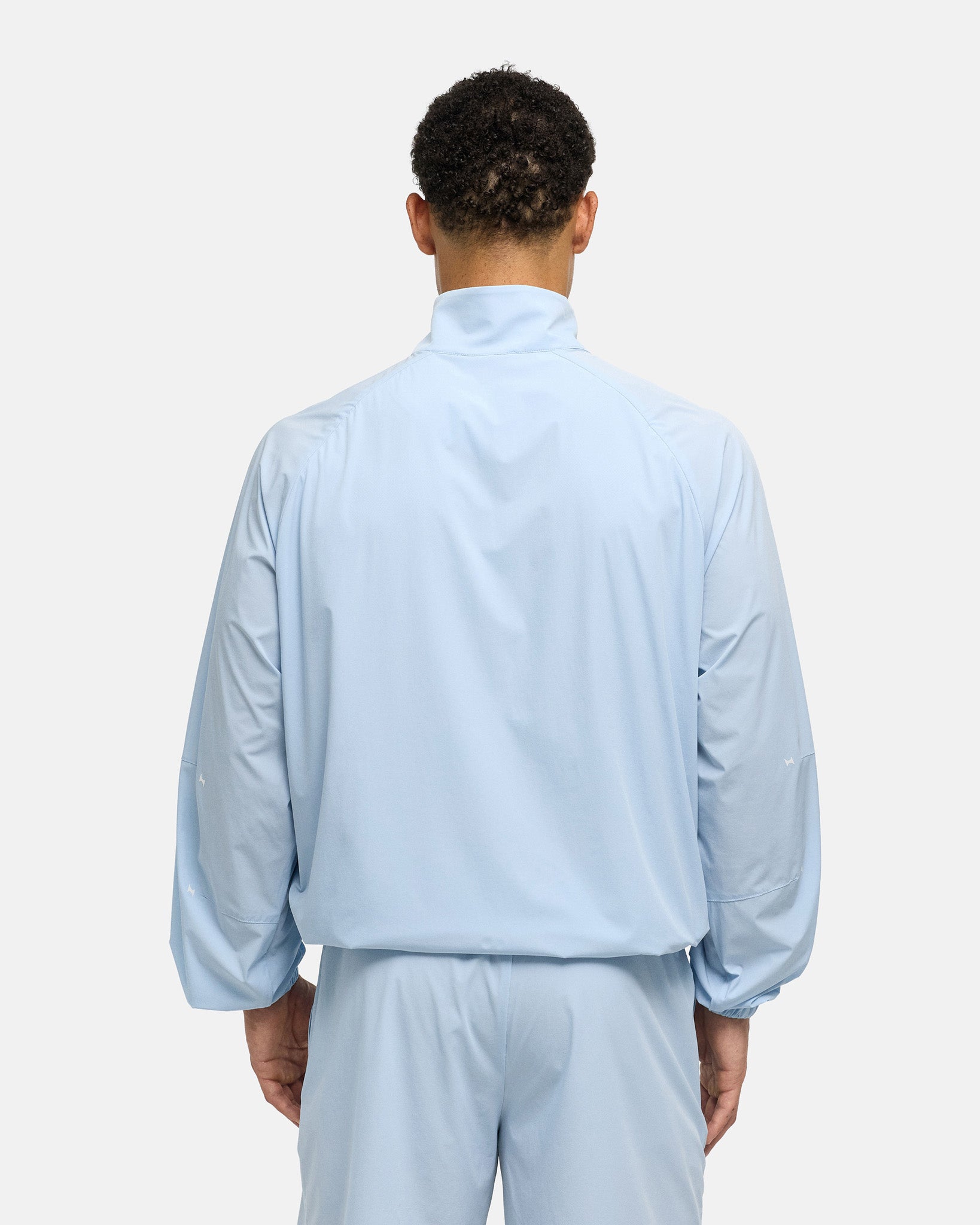 aura blue