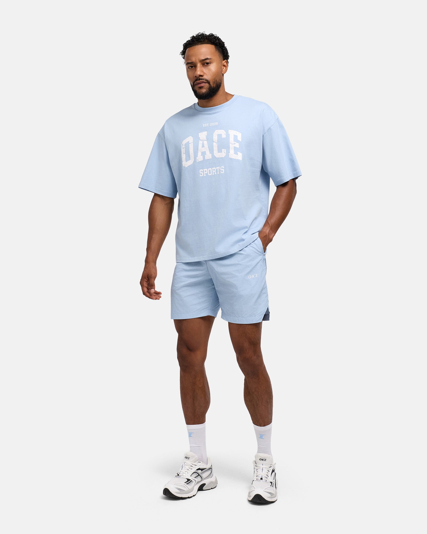 aura blue