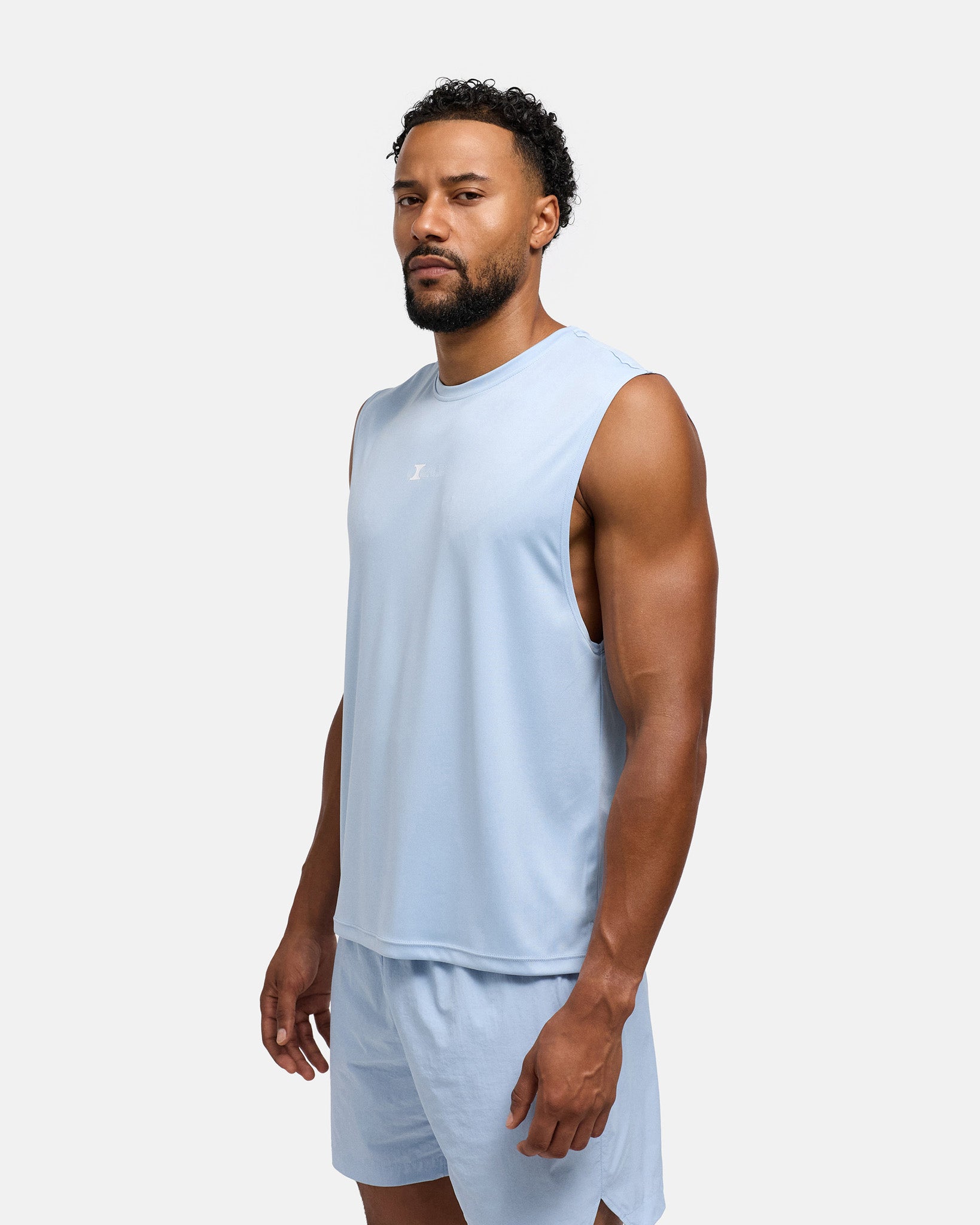 aura blue