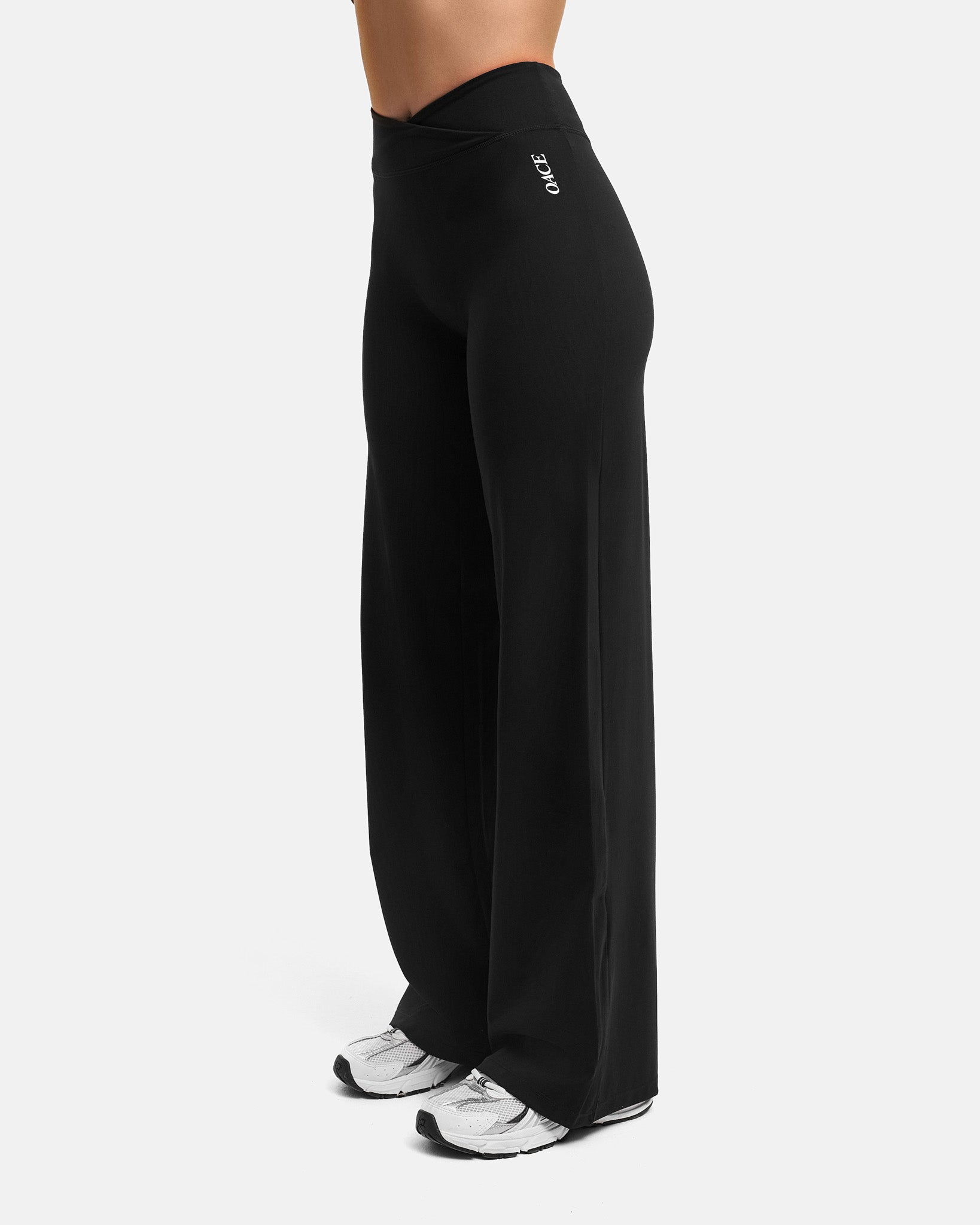 true black|petite