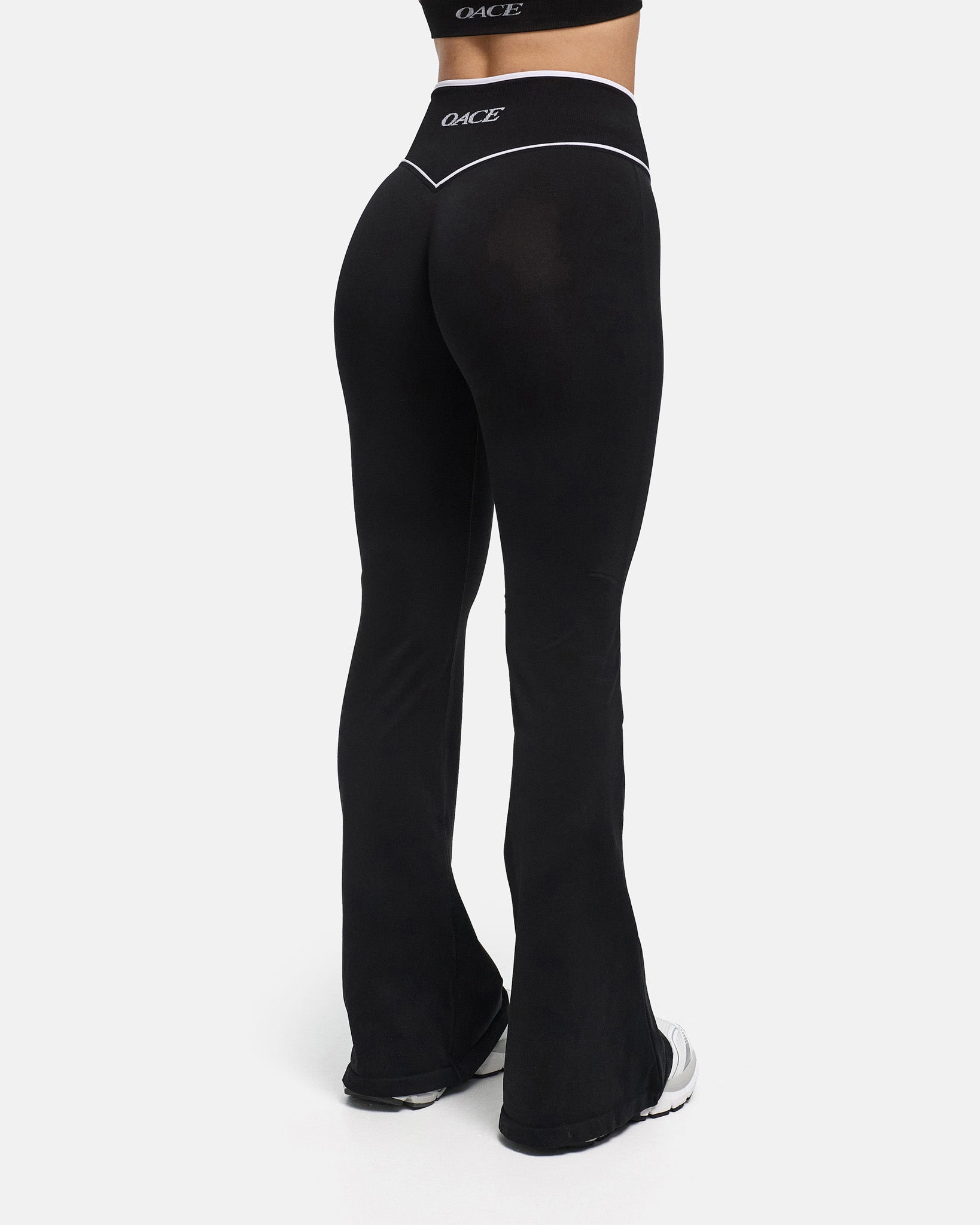 true black|petite