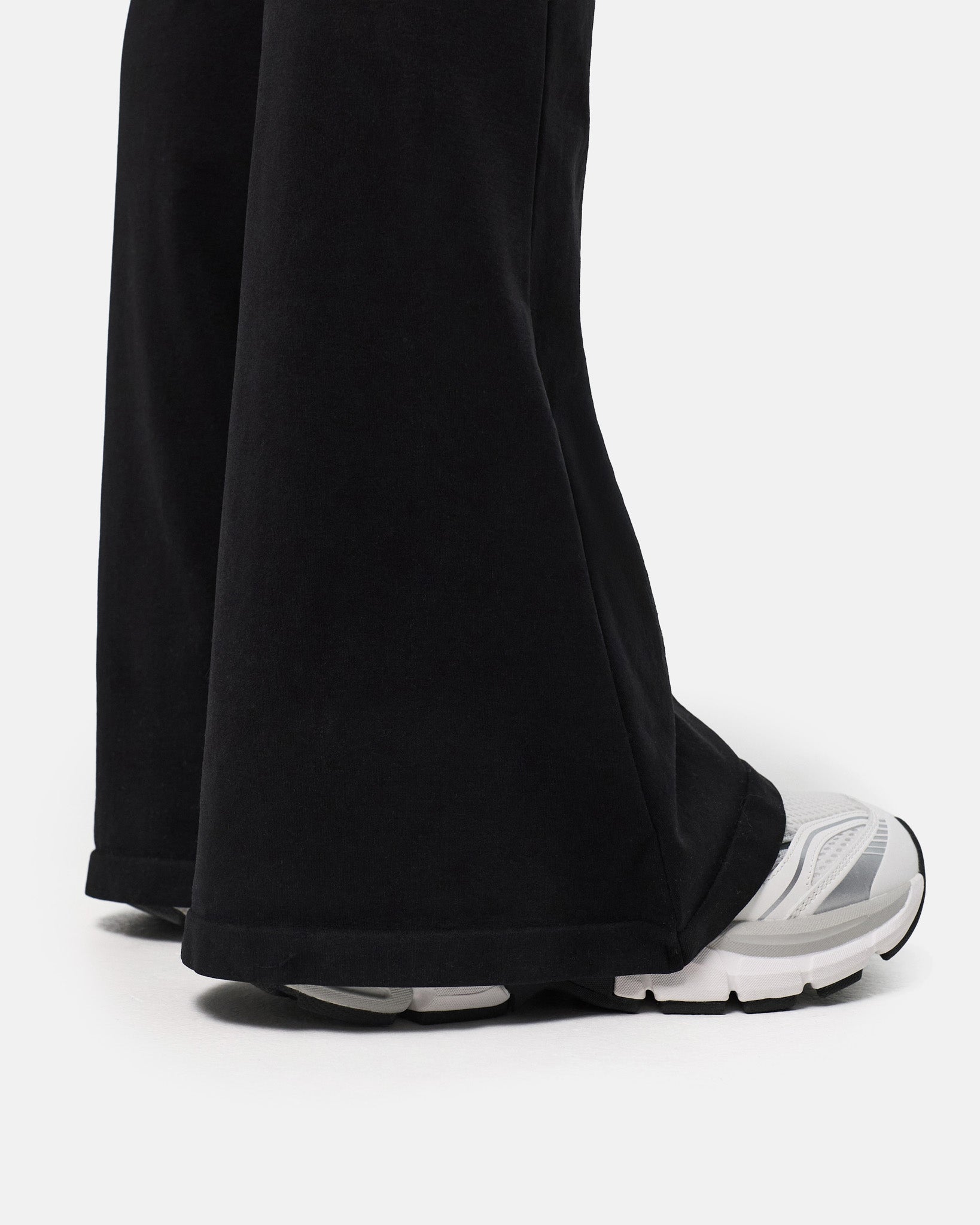 true black|petite