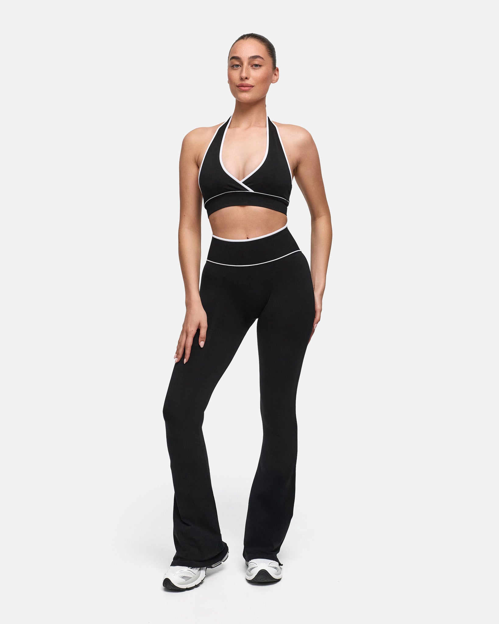 true black|regular