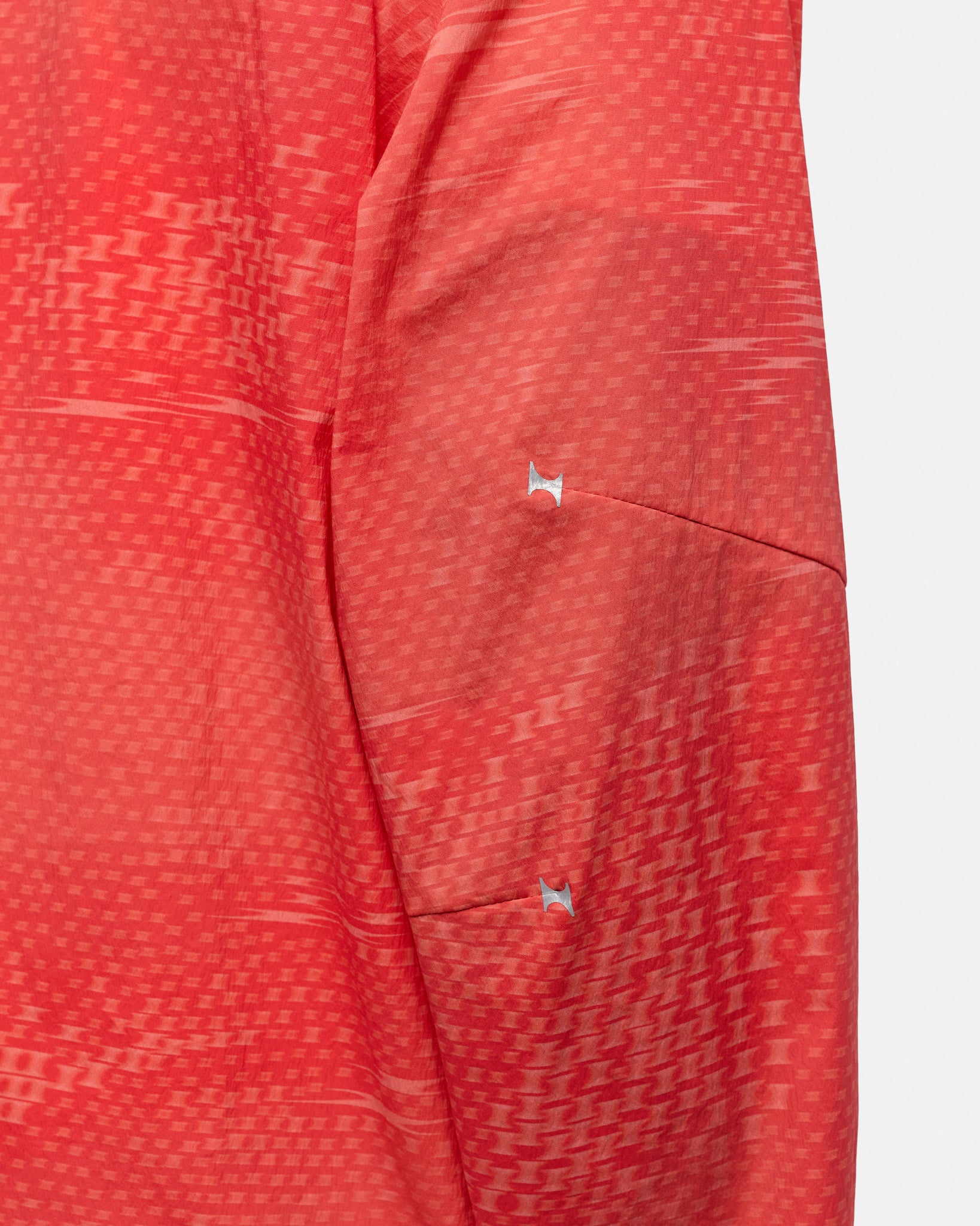 shadow coral red