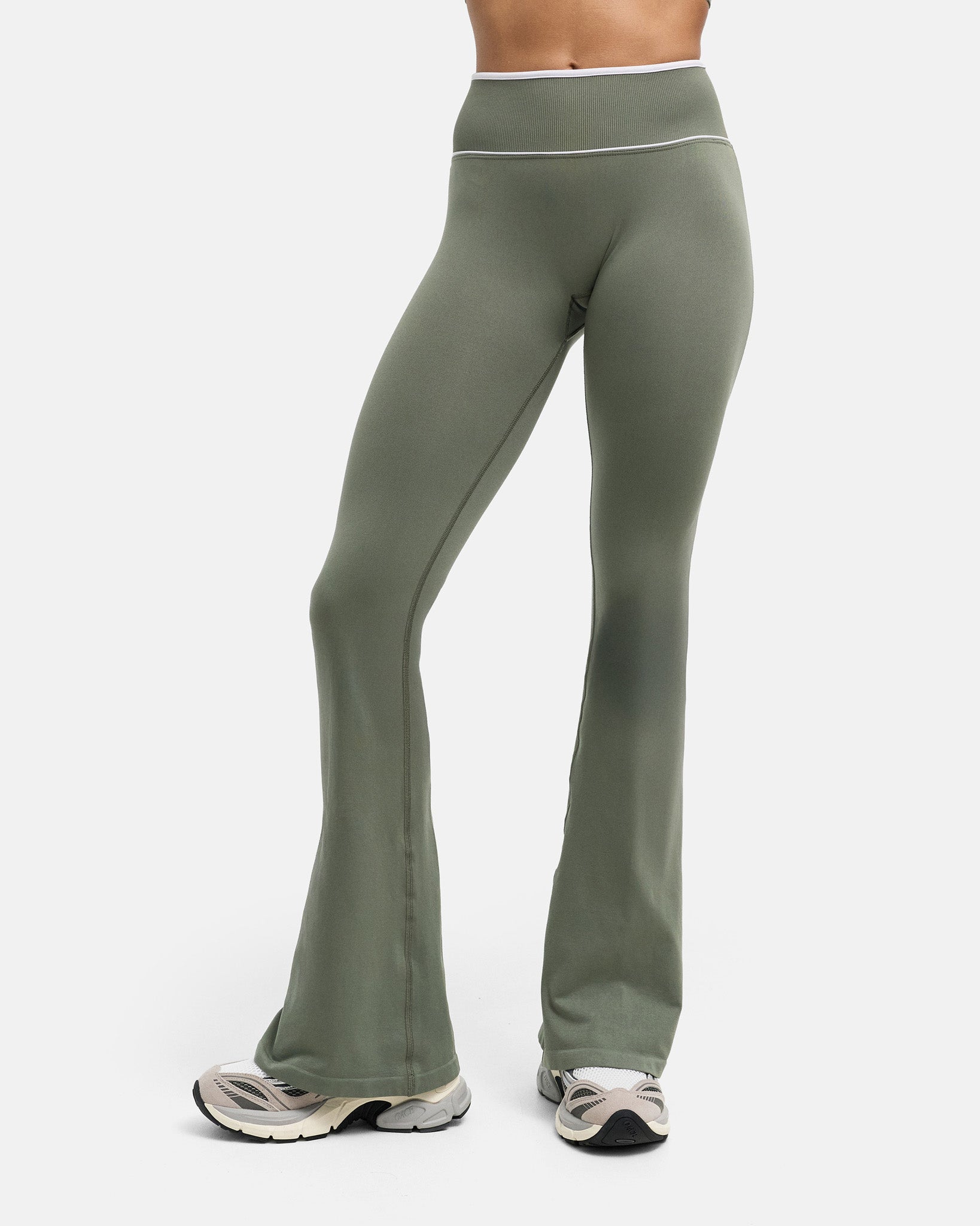 moss green|regular