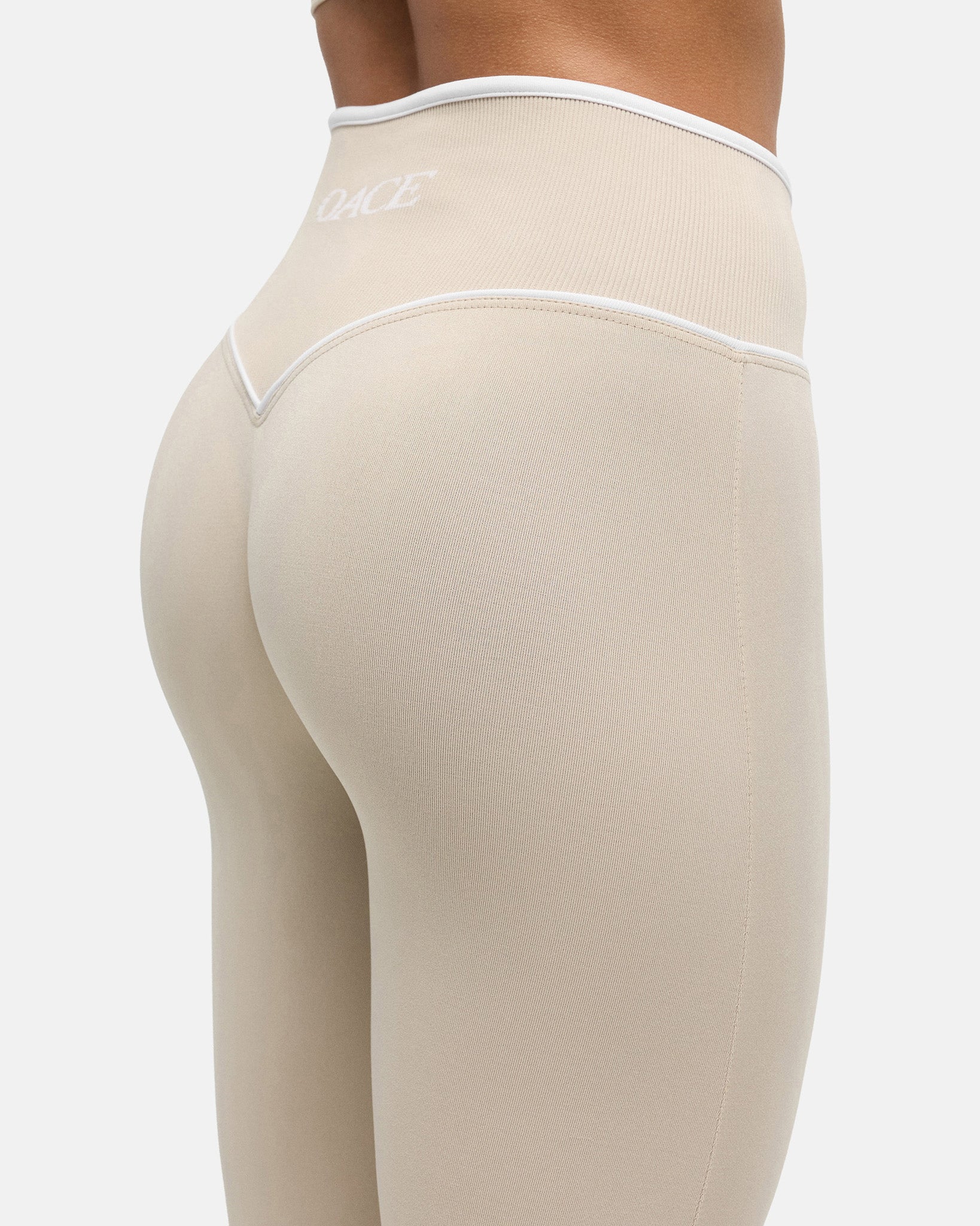taupe|regular